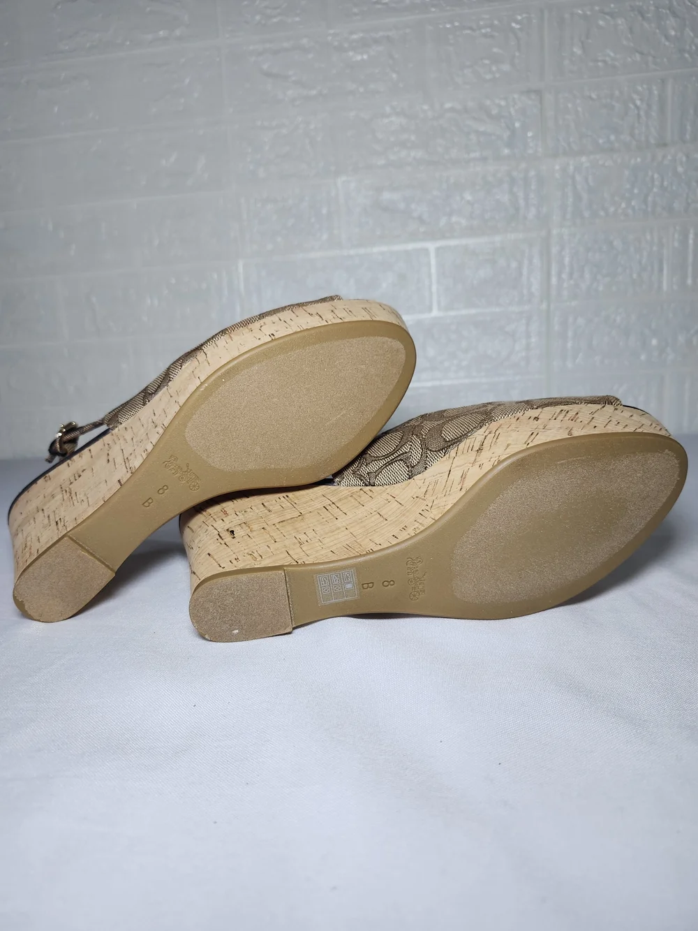 Coach Women's Slingback Wedge Sandals Tan Monogram Size 8 - Picture 13 of 14